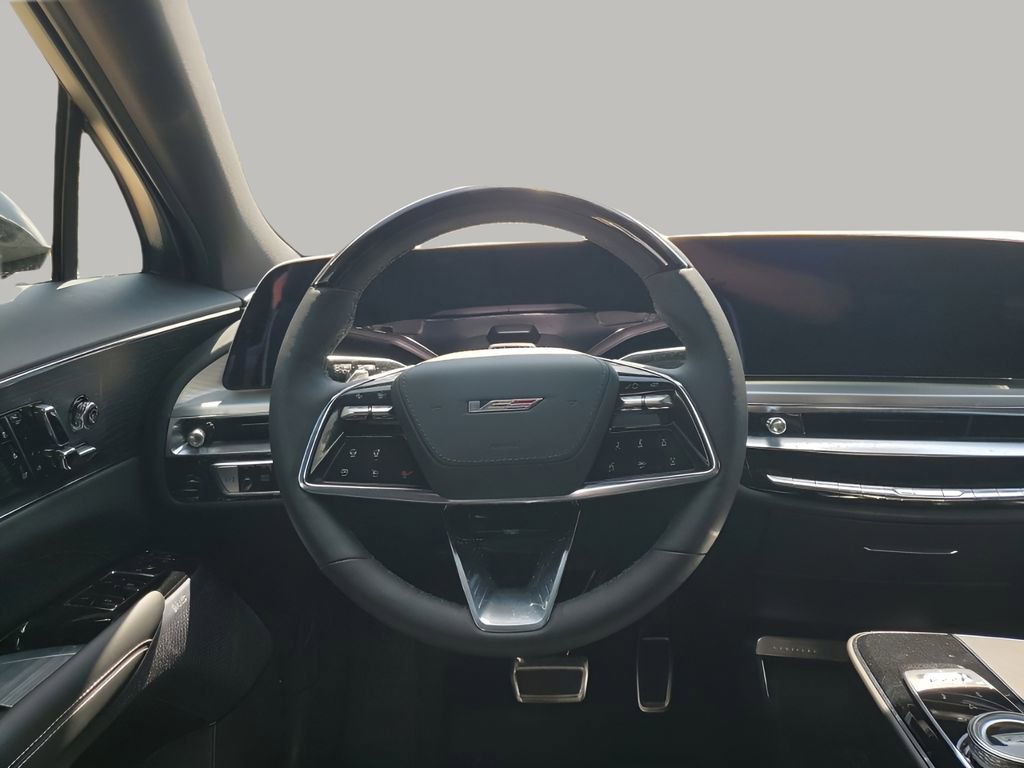New 2026 Cadillac Lyriq V image 25