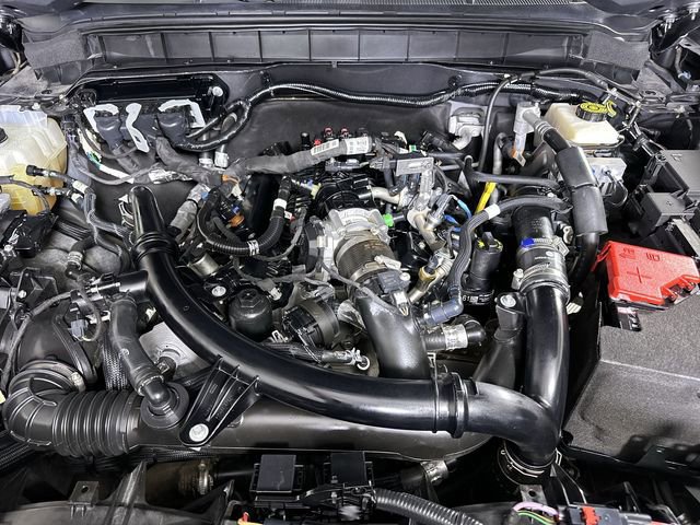 Used 2022 Ford Bronco Outer Banks image 30