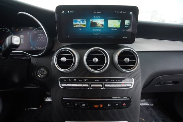 Used 2022 Mercedes-Benz GLC 300 image 30