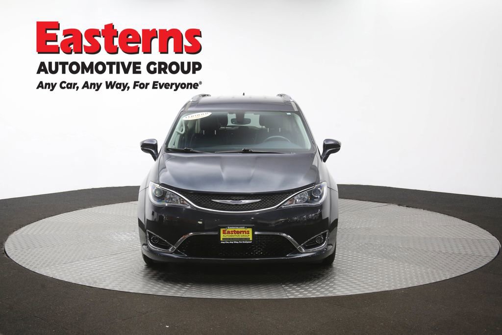 Used 2020 Chrysler Pacifica Touring-L FWD image 55