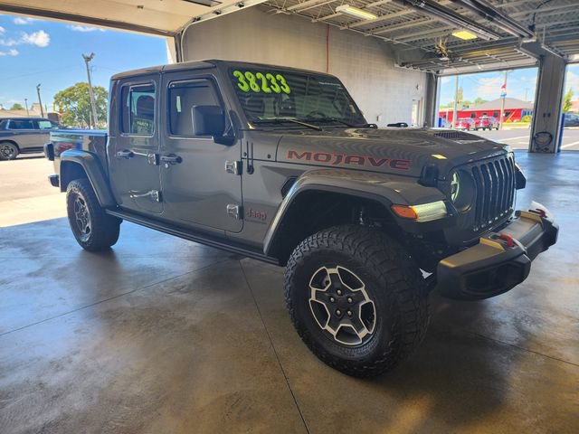 Used 2022 Jeep Gladiator Mojave AWD/4WD image 6