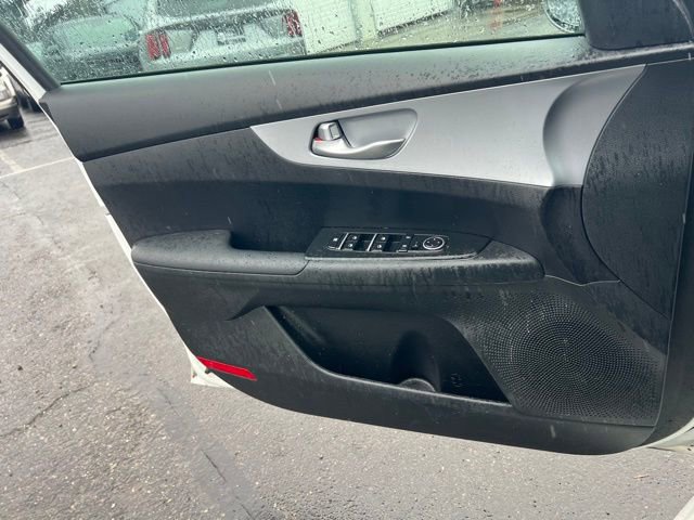 Certified 2023 Kia Forte LXS w/ LXS Technology Package FWD image 18