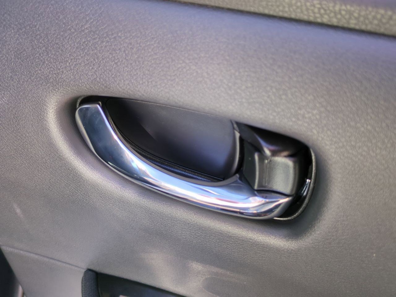 Certified 2024 Nissan Leaf SV Plus FWD image 32