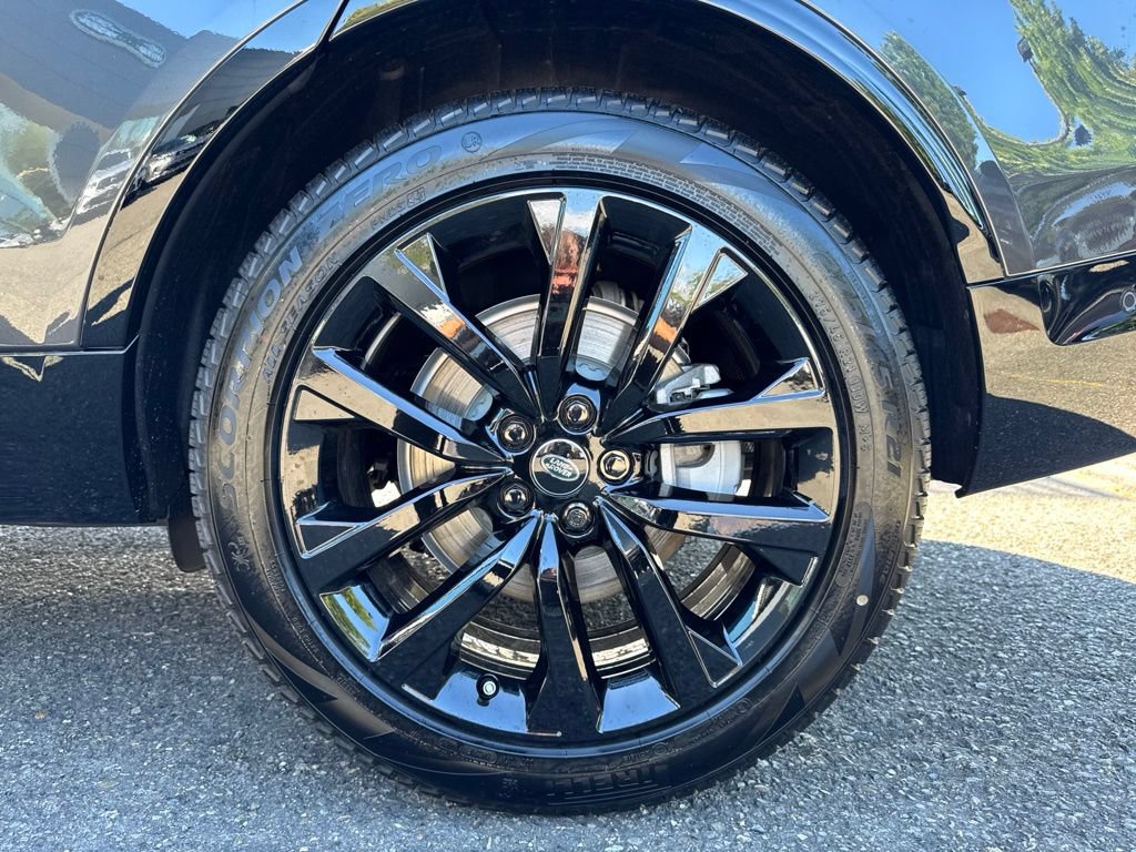 New 2026 Land Rover Discovery Dynamic SE AWD/4WD image 28