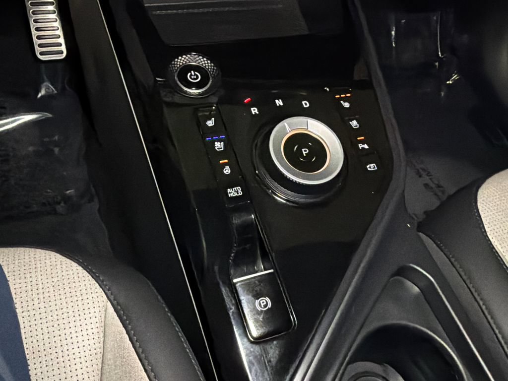 Certified 2023 Kia Niro Wave FWD image 35