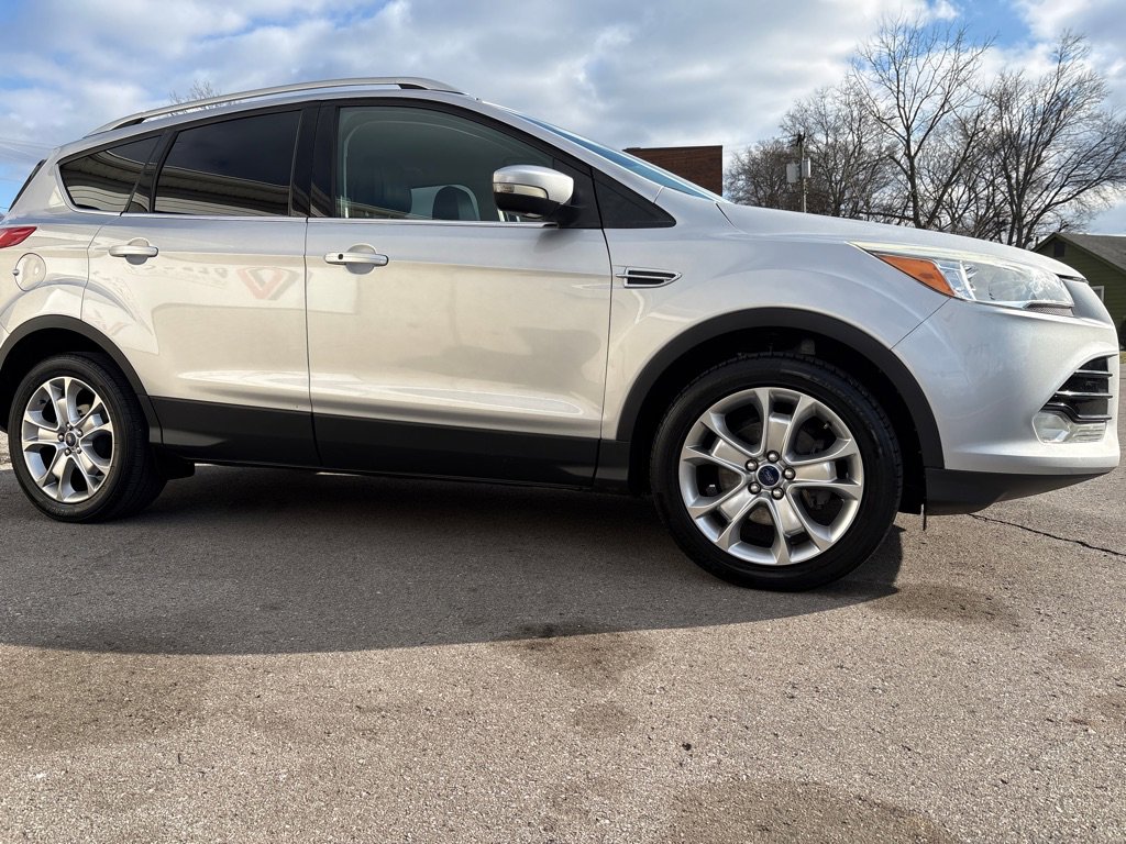 Used 2016 Ford Escape Titanium image 7