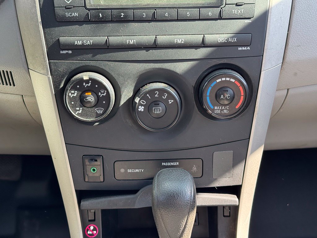 Used 2009 Toyota Corolla LE FWD image 13