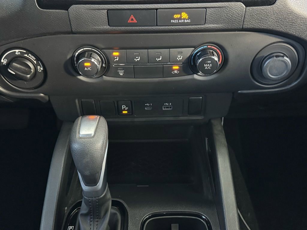 Used 2023 Nissan Frontier SV w/ Midnight Edition Package image 34