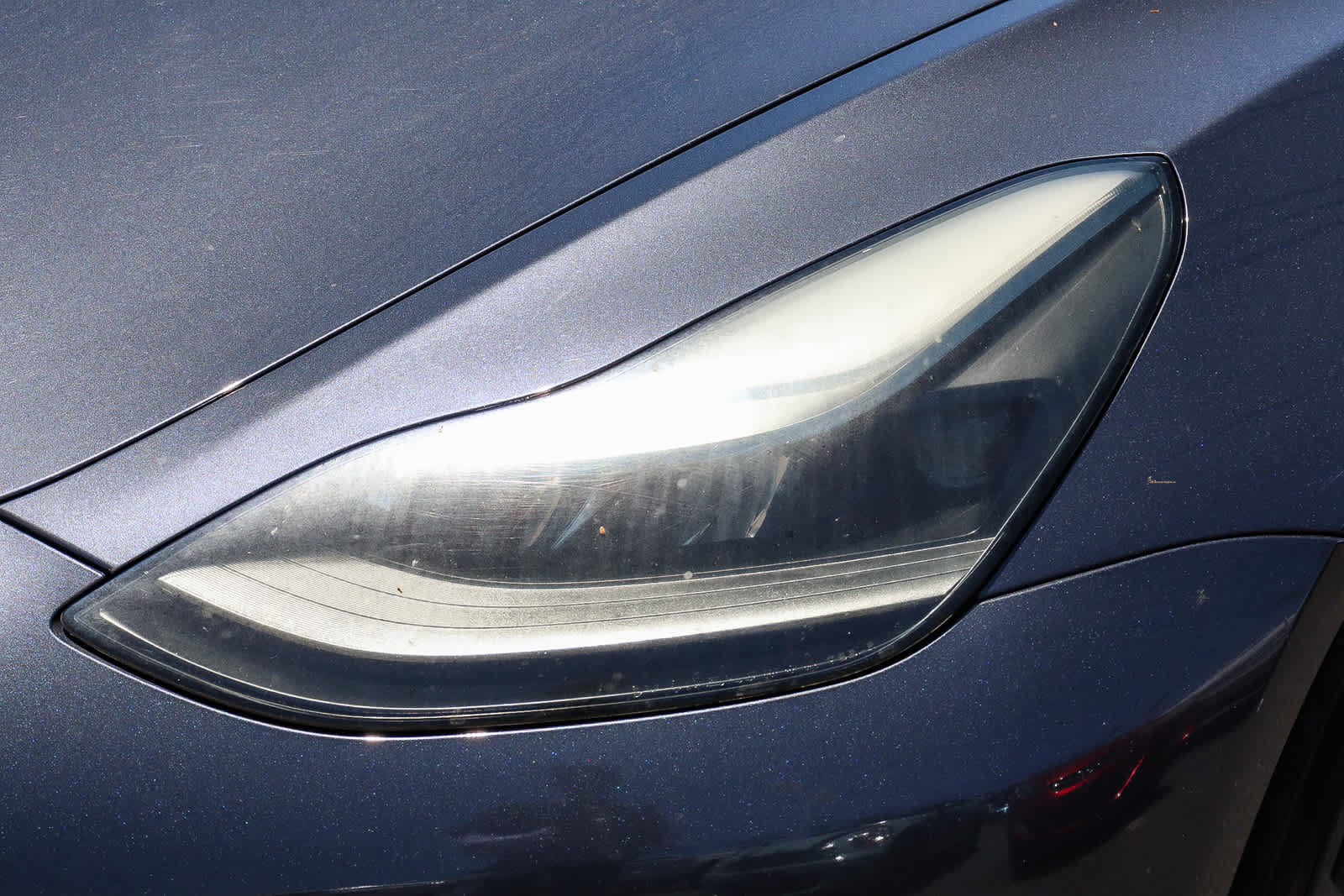 Used 2022 Tesla Model 3 Long Range AWD/4WD image 2