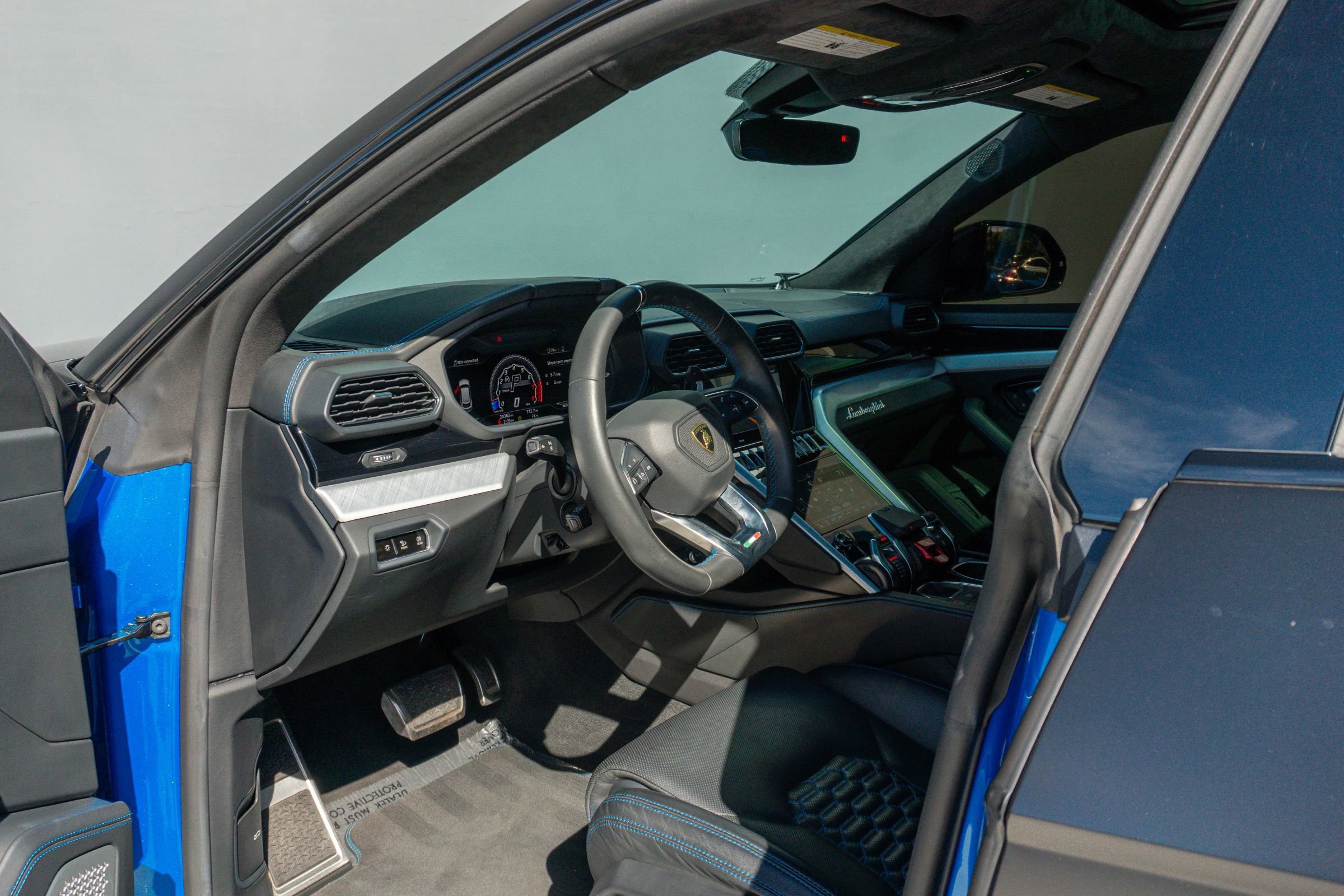 Used 2021 Lamborghini Urus image 77