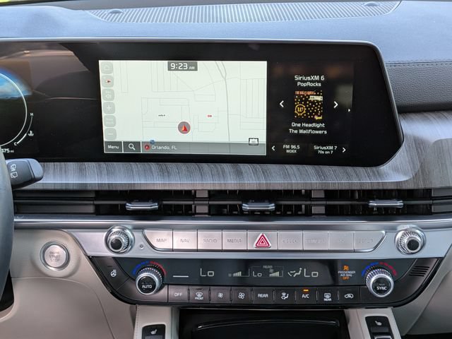 Certified 2025 Kia Telluride SX Prestige AWD/4WD image 20