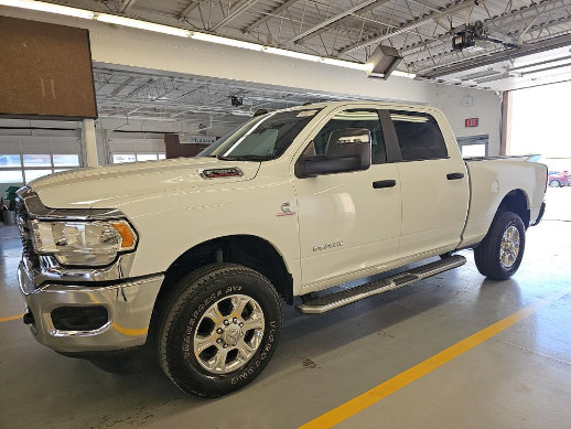Used 2024 RAM 2500 Big Horn w/ Off Road Package AWD/4WD image 13