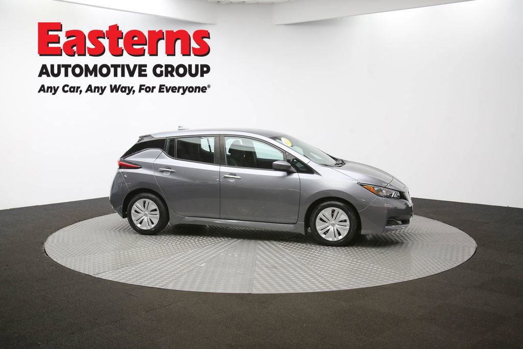 Used 2023 Nissan Leaf S image 45