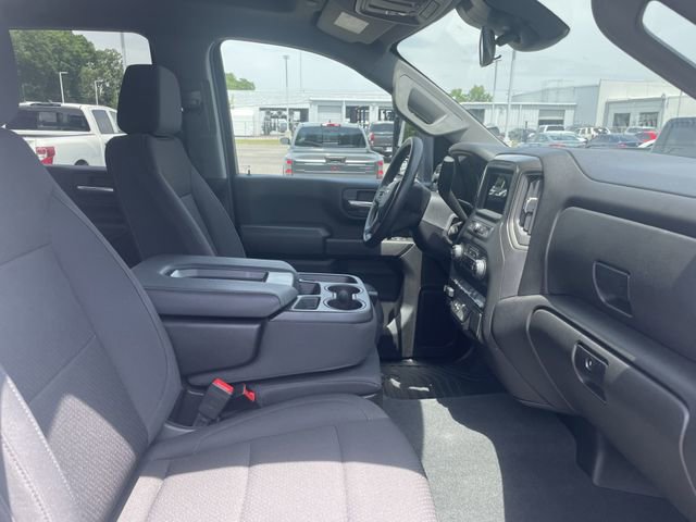 Used 2025 Chevrolet Silverado 2500 Custom AWD/4WD image 12