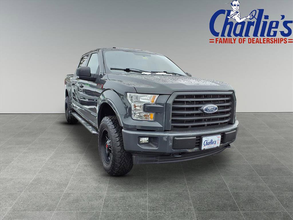 Used 2017 Ford F150 XLT w/ Equipment Group 302A Luxury image 3