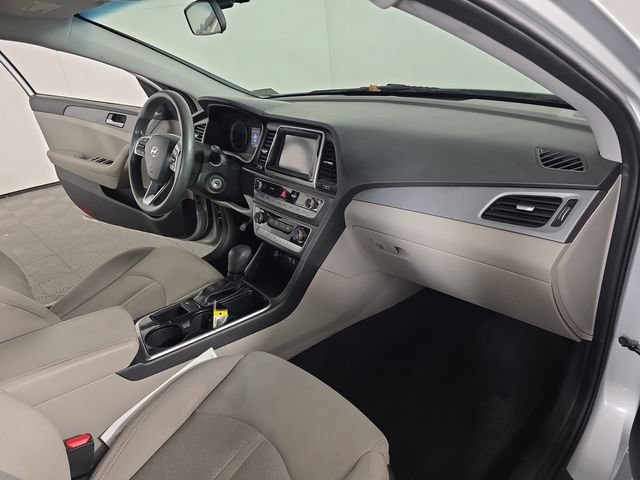 Used 2019 Hyundai Sonata SE FWD image 25