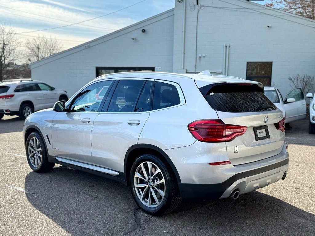 Used 2018 BMW X3 xDrive30i image 4