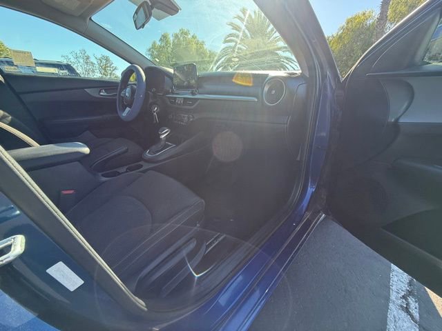 Used 2019 Kia Forte LXS image 10