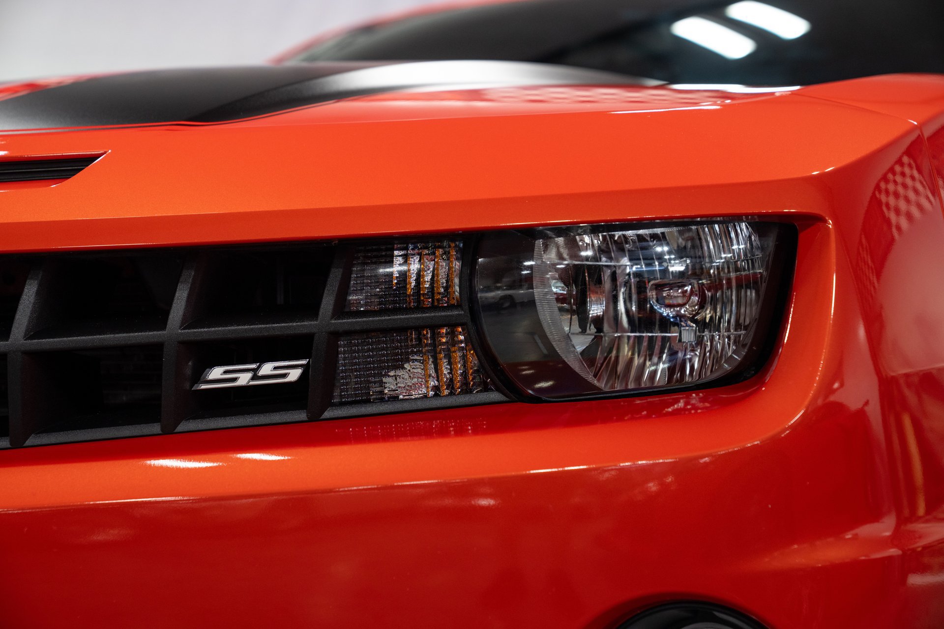 Used 2010 Chevrolet Camaro SS w/ Black Stripe Package RWD image 38