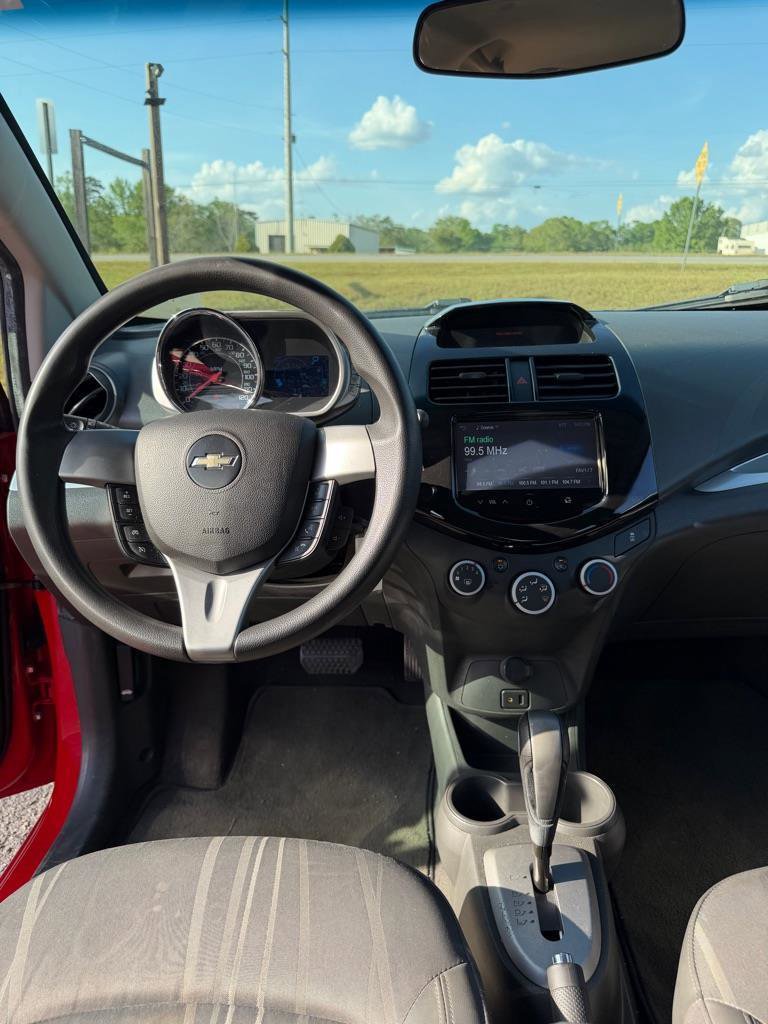 Used 2014 Chevrolet Spark LT image 5
