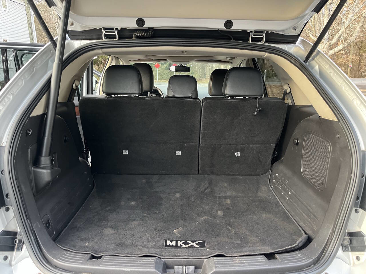 Used 2012 Lincoln MKX AWD image 23