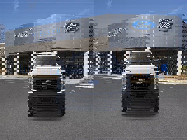 New 2026 Ford F550 4x4 Supercab Super Duty image 6