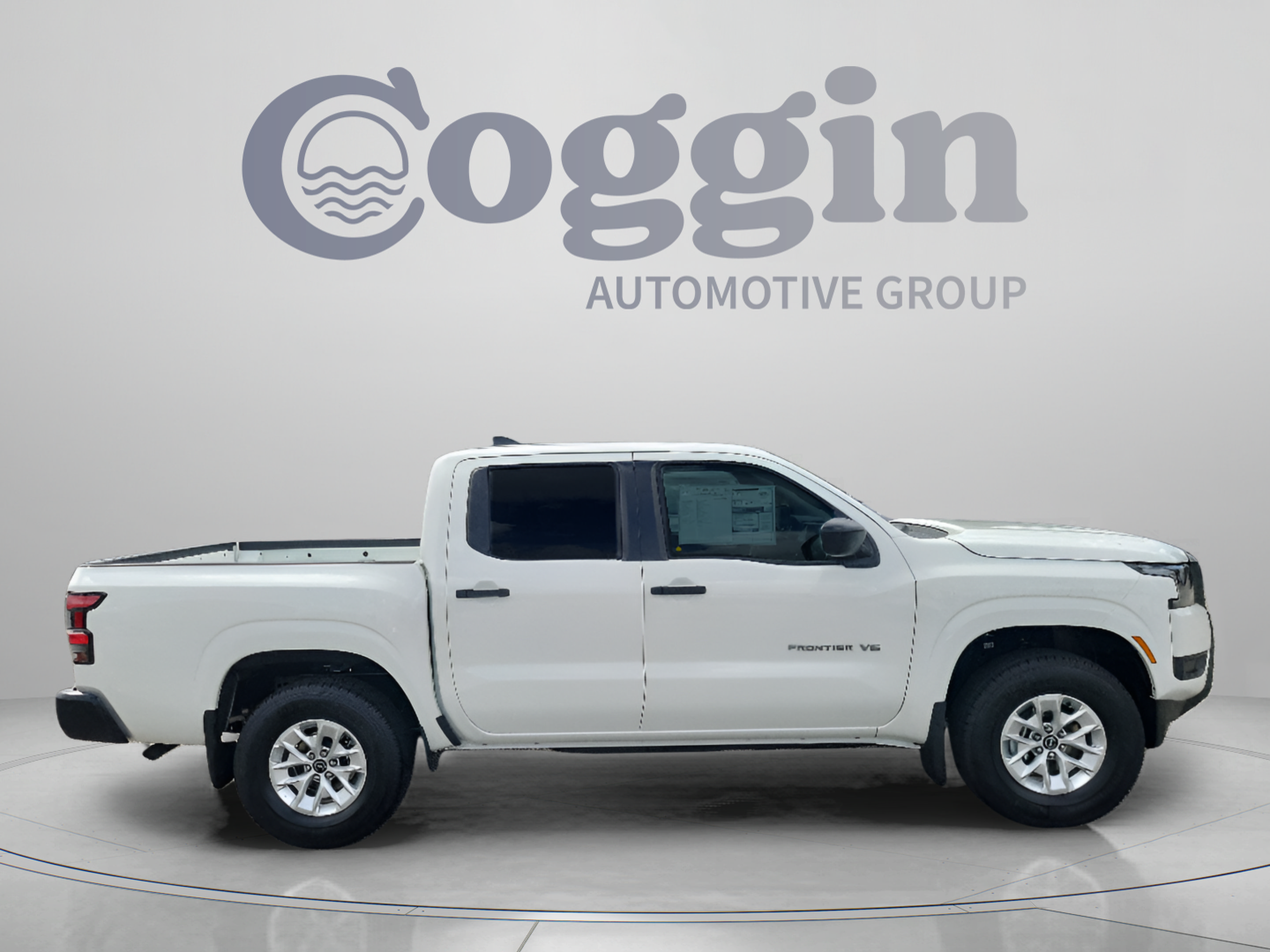 New 2027 Nissan Frontier S w/ Tow Package AWD/4WD image 6