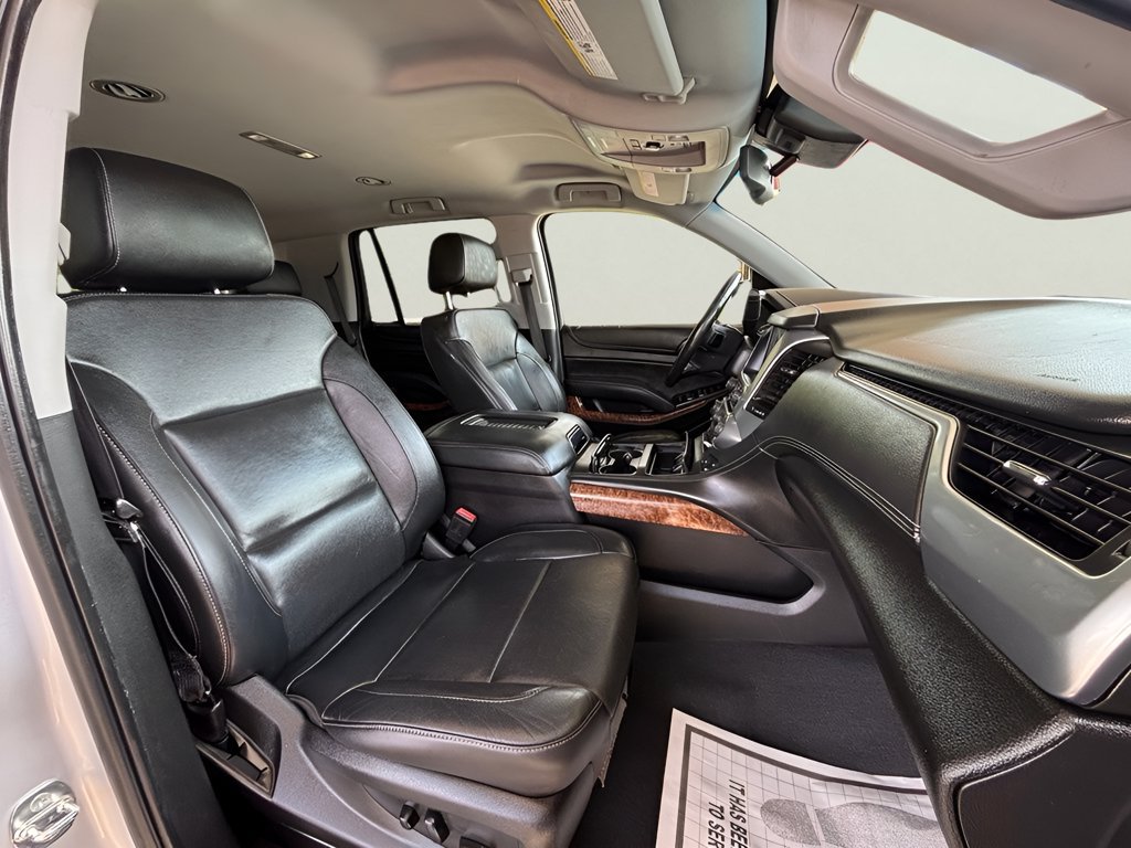 Used 2019 Chevrolet Tahoe Premier RWD image 3