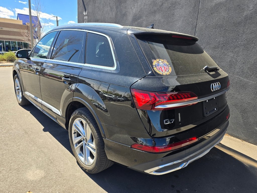 Used 2021 Audi Q7 3.0T Premium Plus image 3