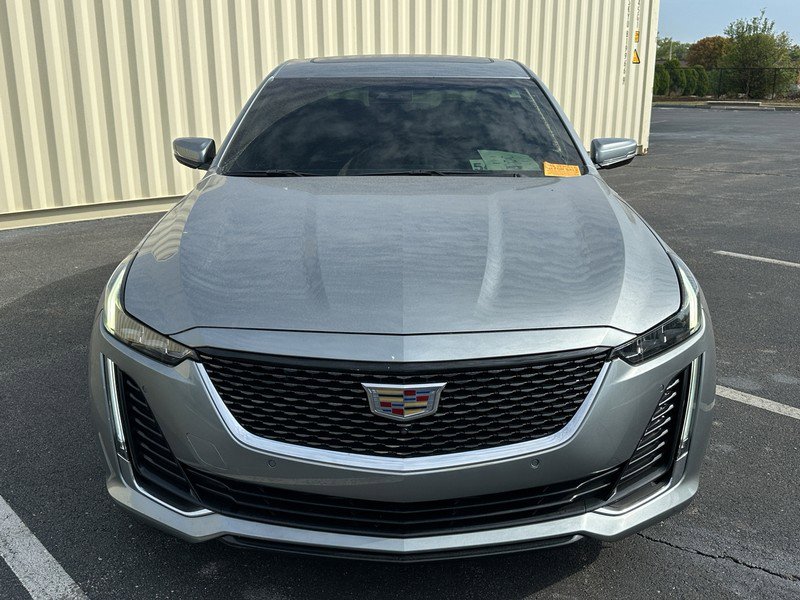 Used 2023 Cadillac CT5 Luxury image 2