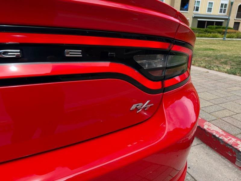 Used 2016 Dodge Charger R/T w/ Plus Group RWD image 25