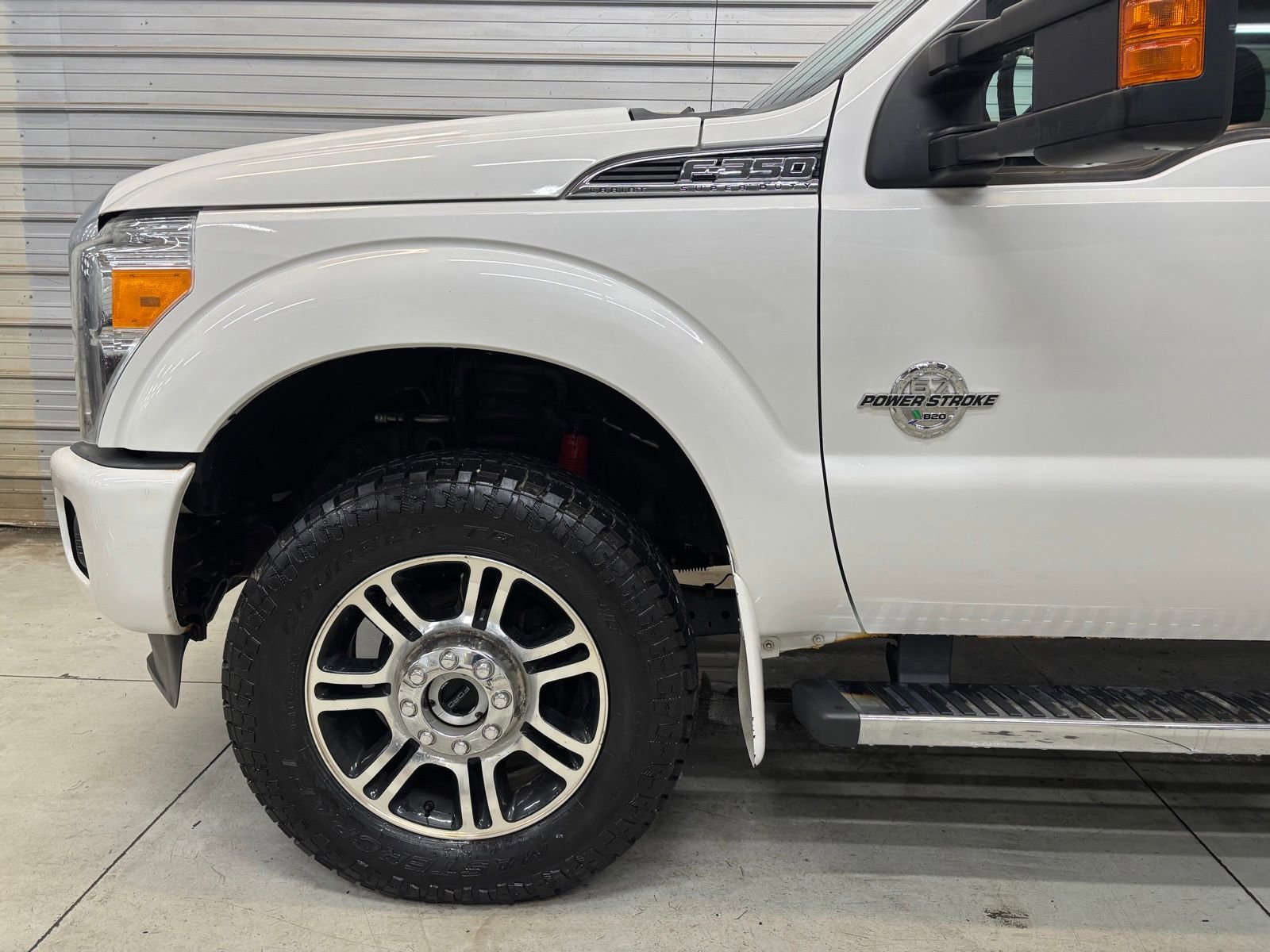Used 2016 Ford F350 Platinum w/ Platinum Package AWD/4WD image 4