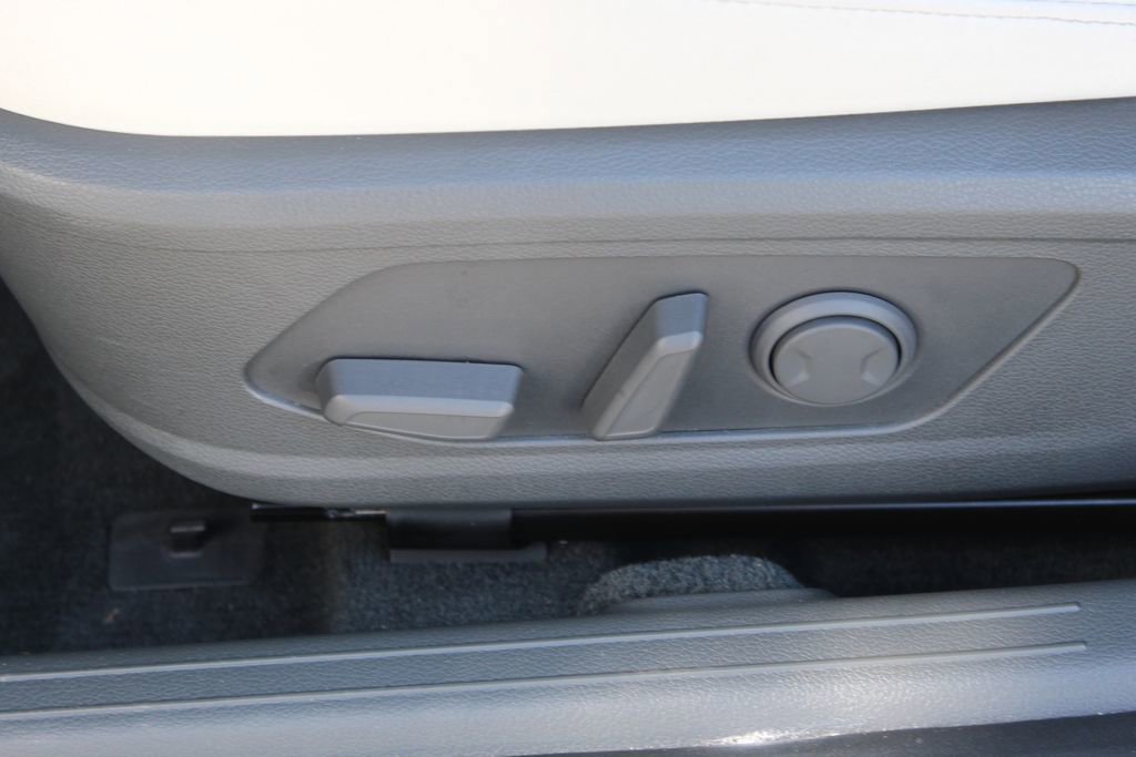 Used 2024 Hyundai Sonata SEL image 13