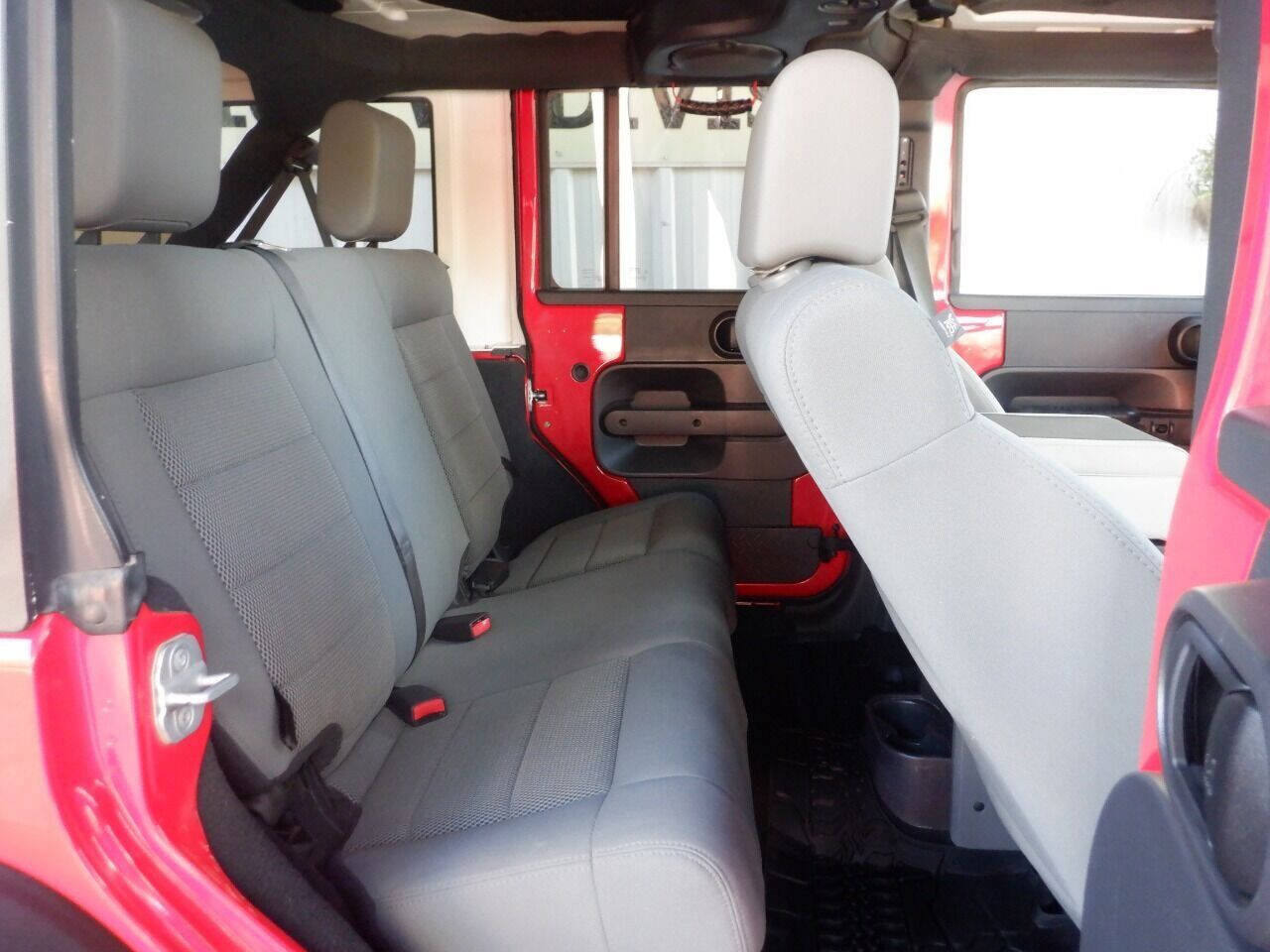 Used 2008 Jeep Wrangler Unlimited Rubicon w/ PWR Convenience Group image 20