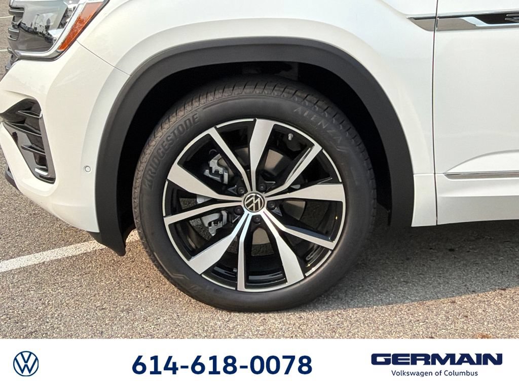New 2026 Volkswagen Atlas SEL Premium R-Line AWD/4WD image 11