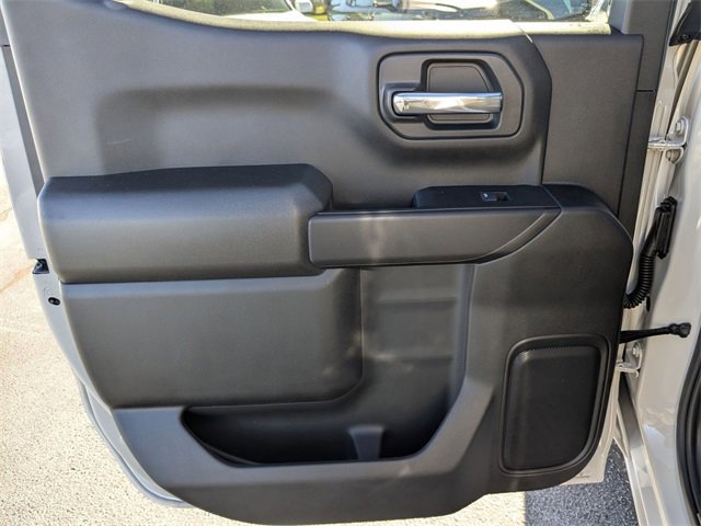 New 2026 Chevrolet Silverado 1500 Custom w/ Turbomax Blackout Package image 23