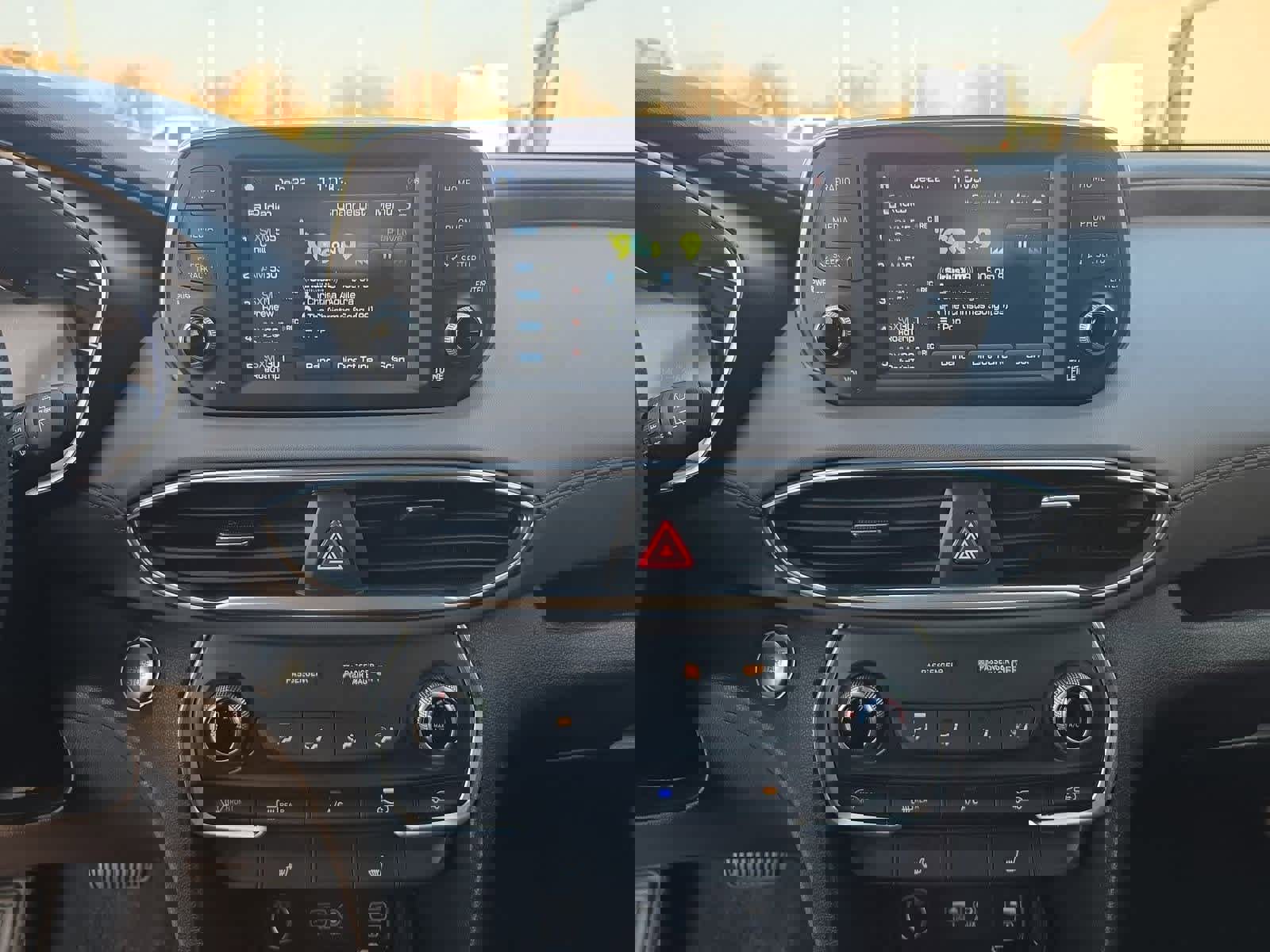 Used 2020 Hyundai Santa Fe SEL image 26