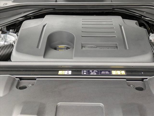 New 2025 Land Rover Range Rover SE image 19