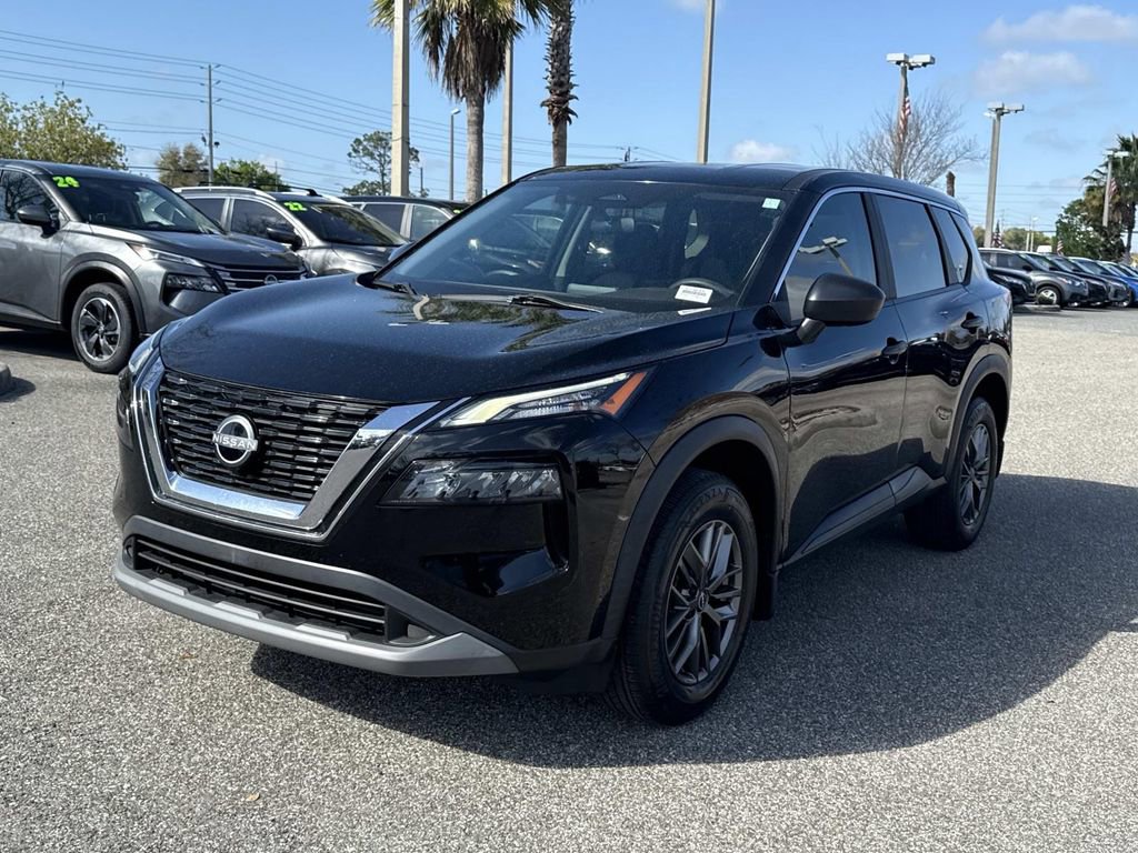 Certified 2023 Nissan Rogue S image 8