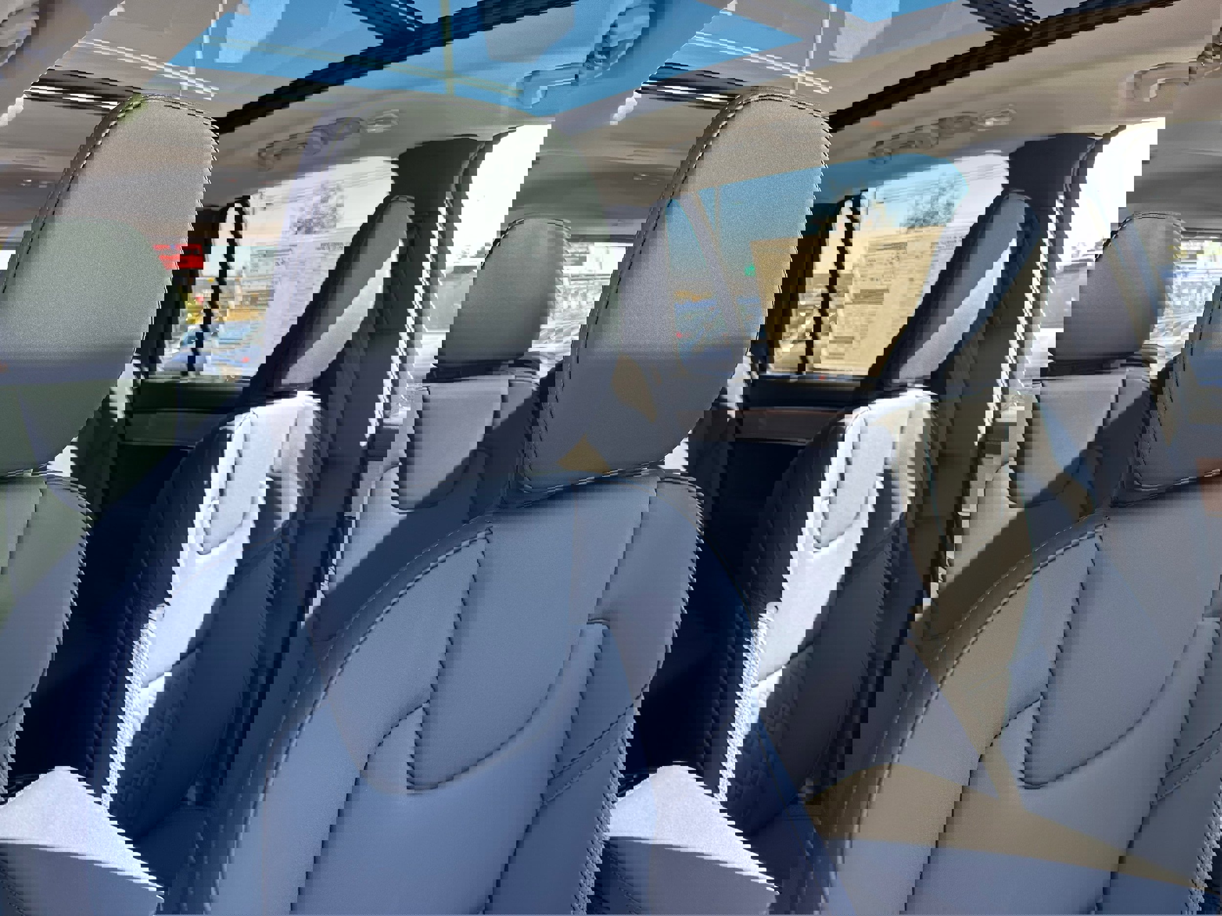 New 2026 Volvo XC90 B5 Core image 9