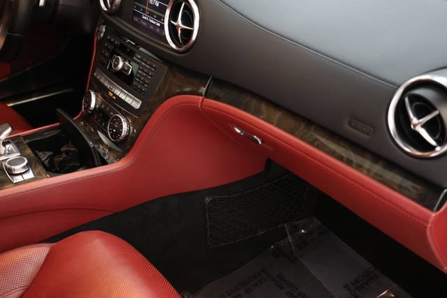 Used 2013 Mercedes-Benz SL 550 image 91