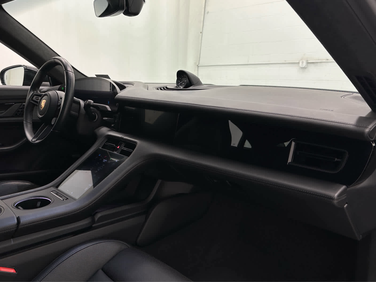 Used 2021 Porsche Taycan Turbo image 17