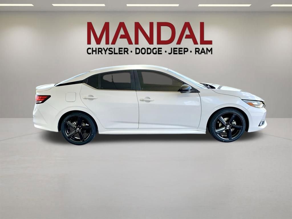 Used 2022 Nissan Sentra SR FWD image 6