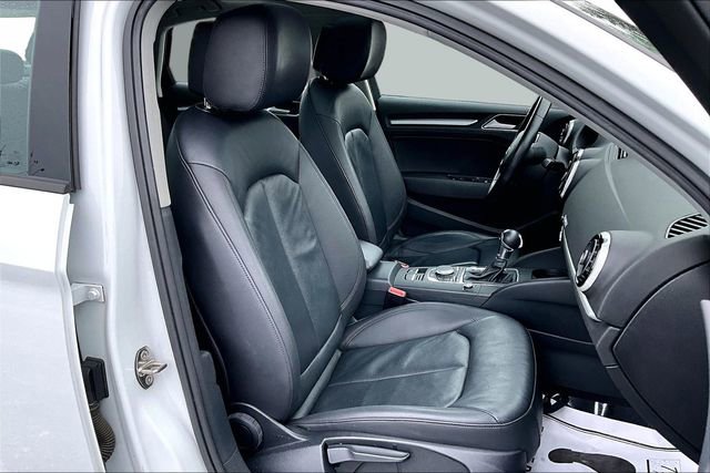 Used 2016 Audi A3 2.0T Premium image 32