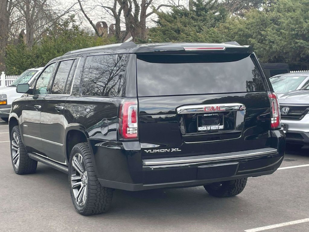 Used 2020 GMC Yukon XL Denali w/ Denali Ultimate Package AWD/4WD image 6