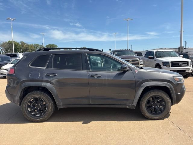 Used 2022 Jeep Cherokee Trailhawk w/ Comfort/Convenience Group AWD/4WD video 2