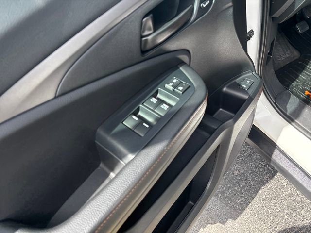 Used 2023 Honda Passport TrailSport image 11