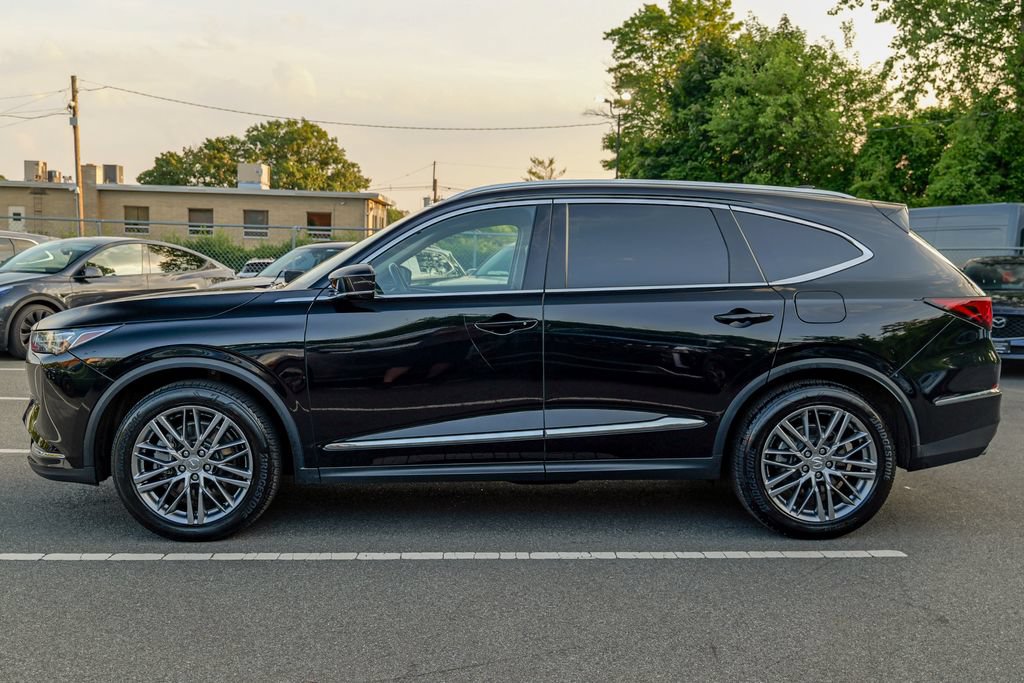 Used 2023 Acura MDX w/ Advance Package AWD/4WD image 4