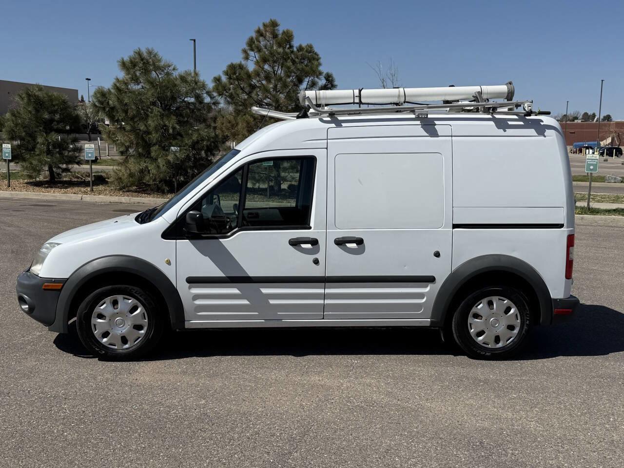 Used 2012 Ford Transit Connect XL FWD image 6