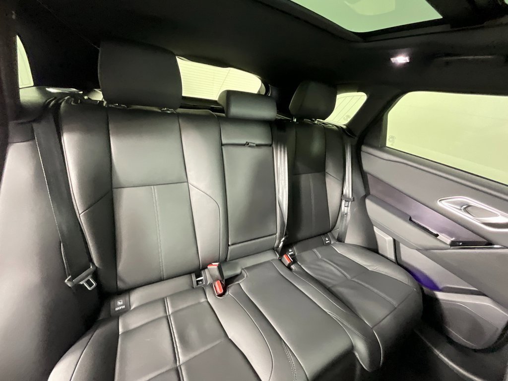 Used 2026 Land Rover Range Rover Velar Dynamic SE image 23